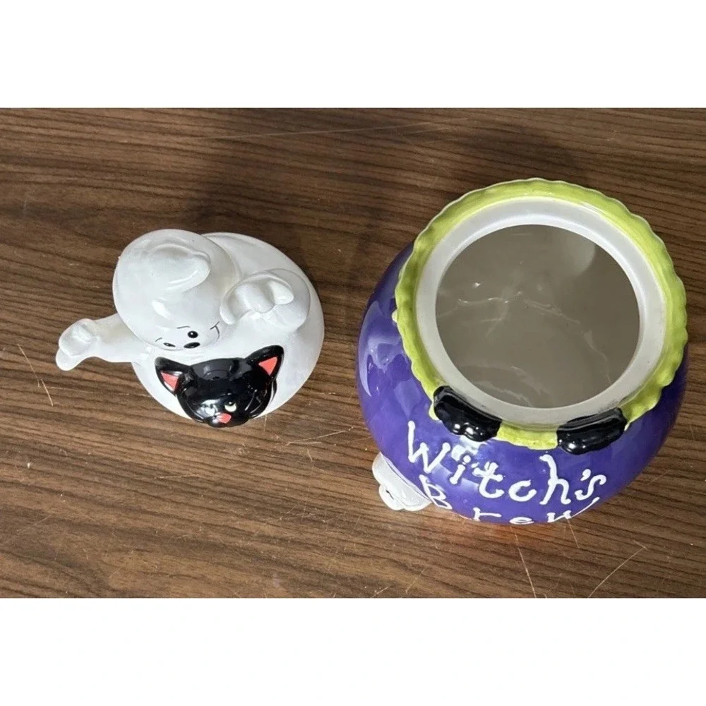 David's Cookies Halloween Witch's Brew Cauldron Cookie Jar Ghost Black Cat Skull